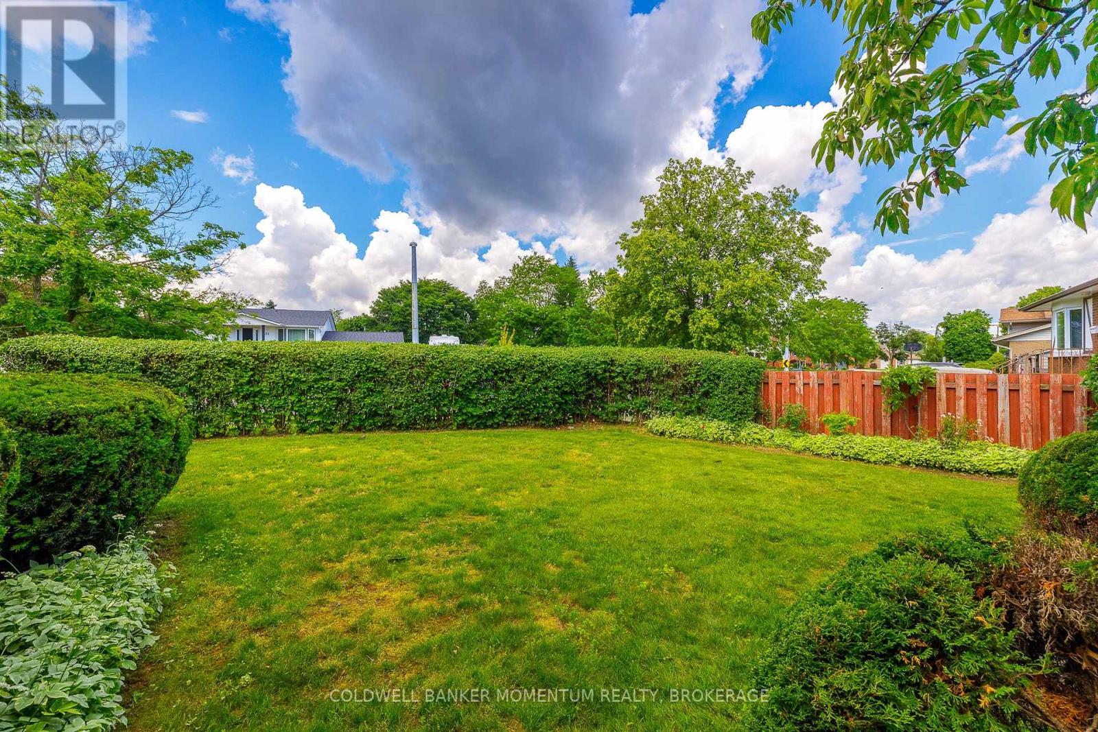 2 WYCHWOOD ROAD - 34