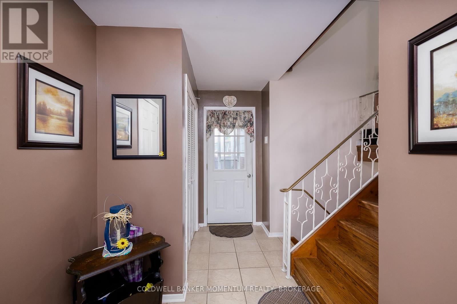 2 WYCHWOOD ROAD - 8