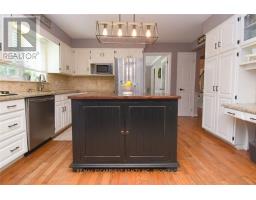 Sunroom - 24 Shaw Street, Haldimand, ON N3W1K2 Photo 14