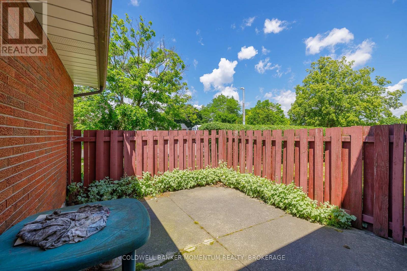 2 WYCHWOOD ROAD - 30