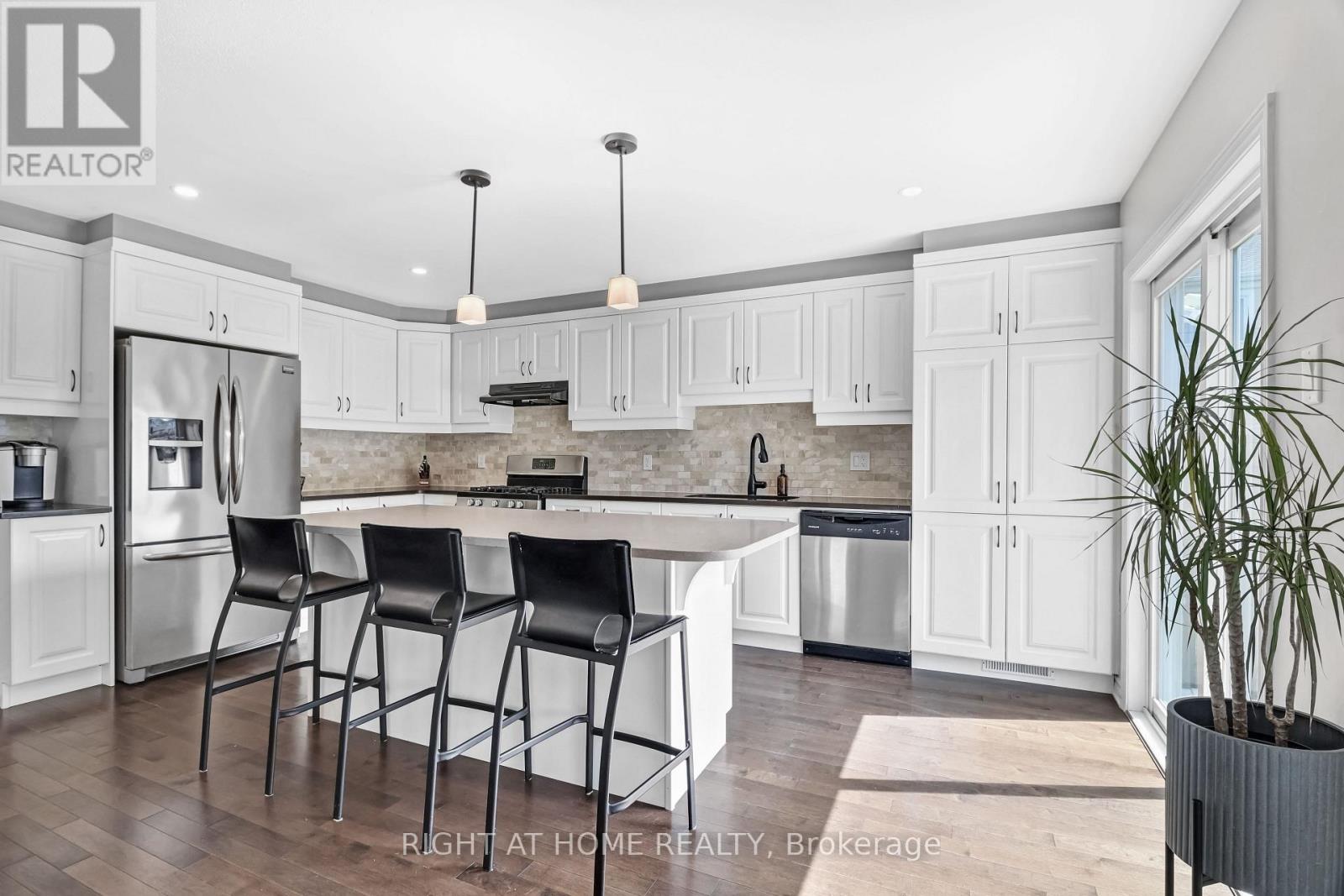 1896 MAPLE GROVE ROAD - 9