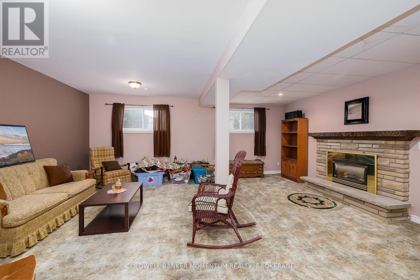 2 WYCHWOOD ROAD - 22
