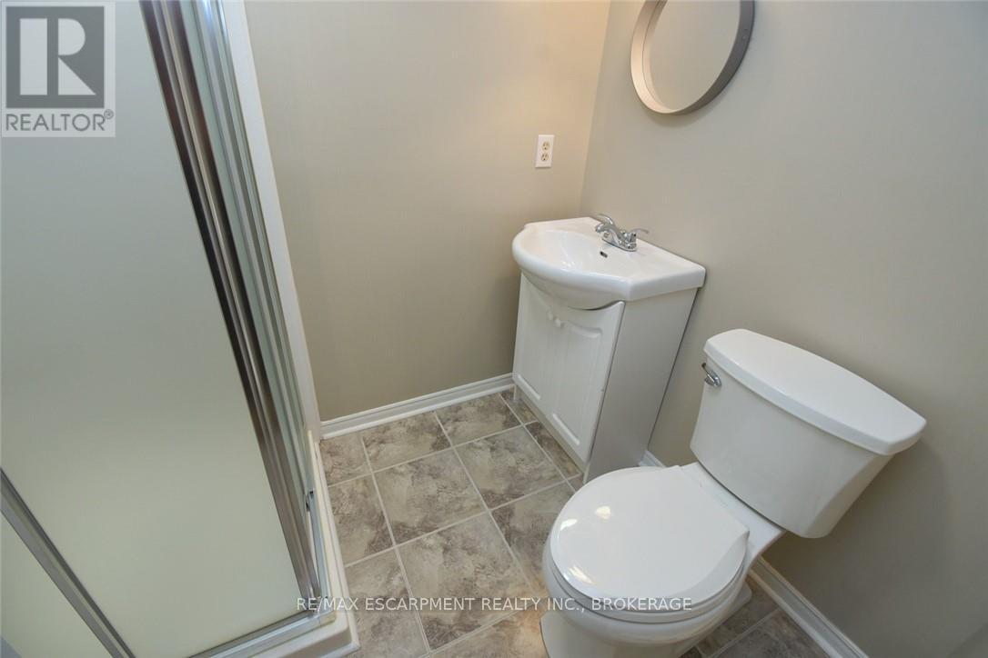 24 SHAW STREET - 35