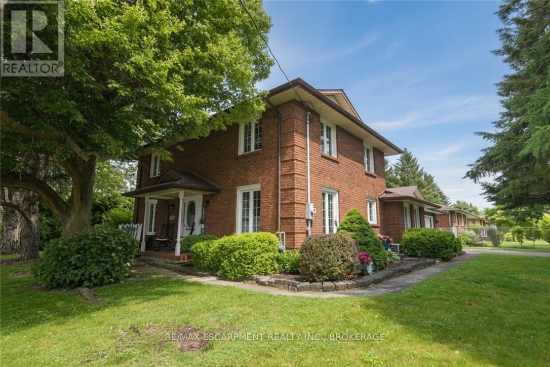 24 SHAW STREET - 2