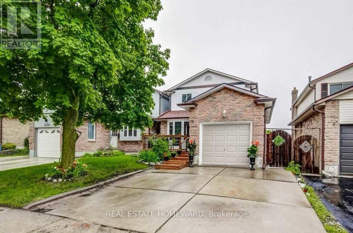 Photo of 2336 Malcolm Crescent