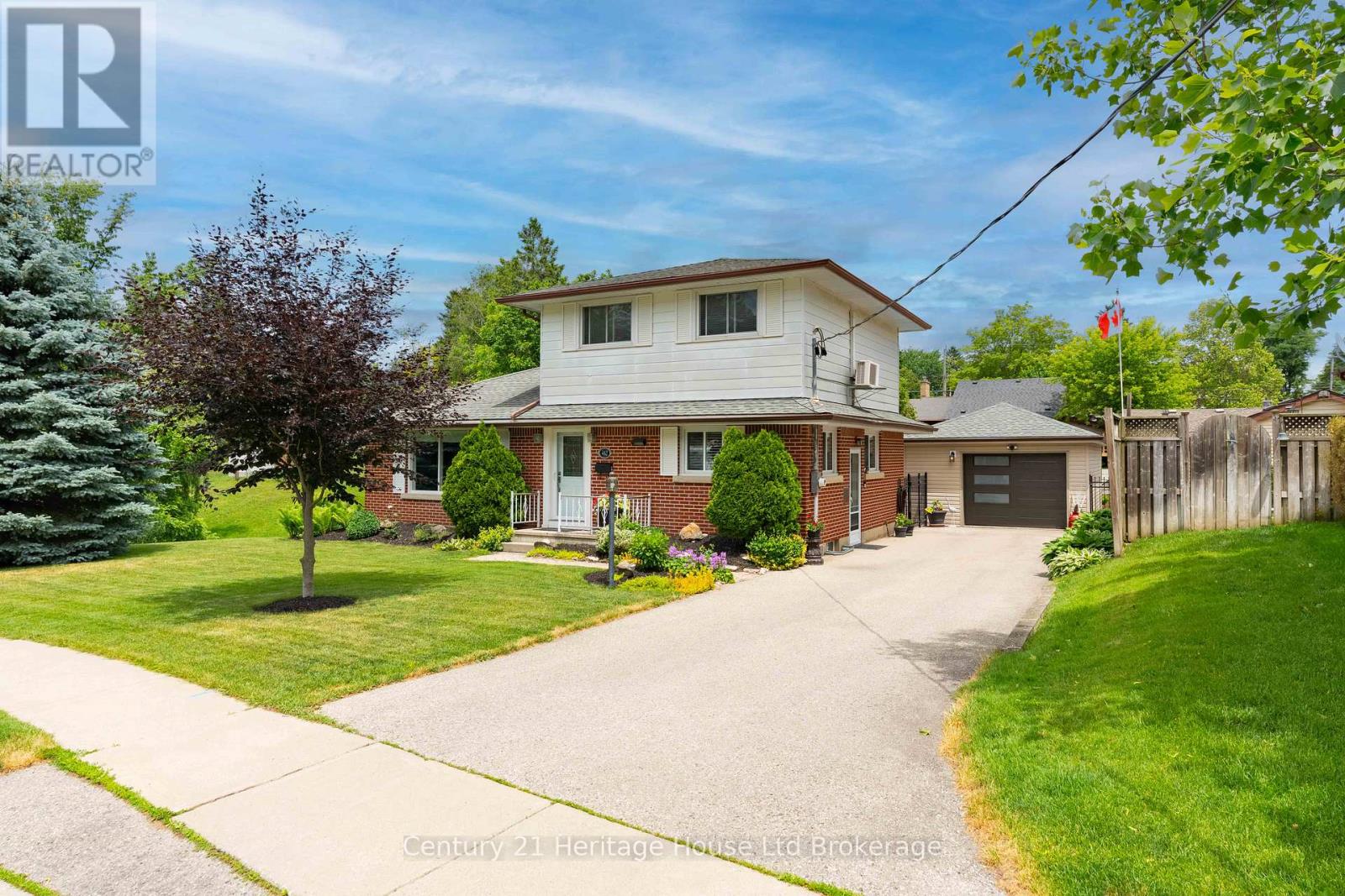 462 RIVERCREST DRIVE - 2