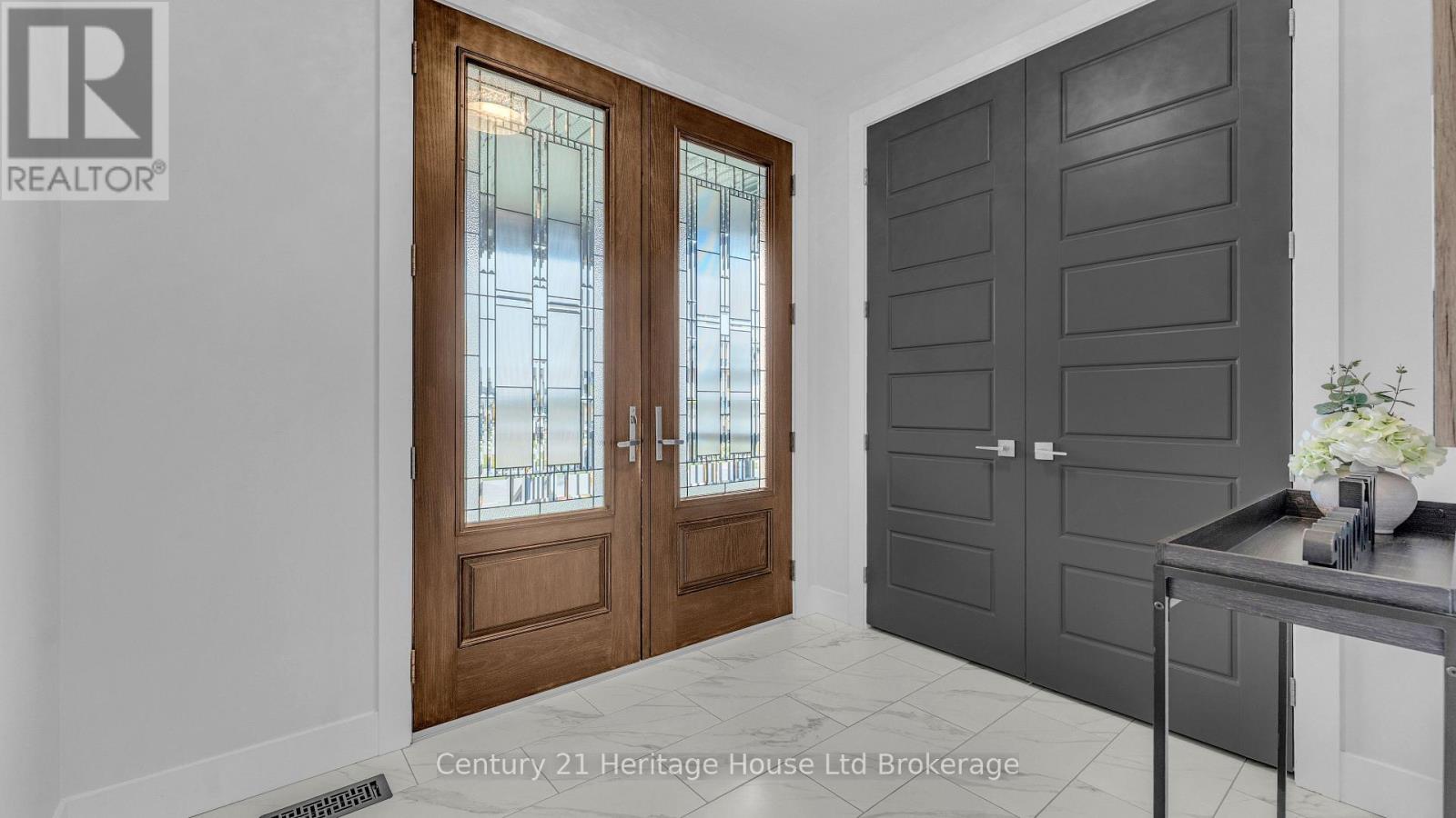 1411 SANDBAR STREET - 4