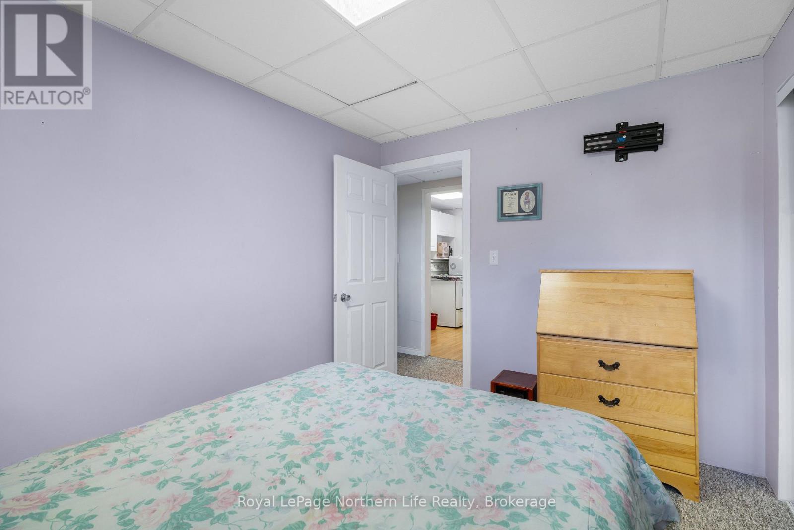 845 OLIVIER ROAD - 16