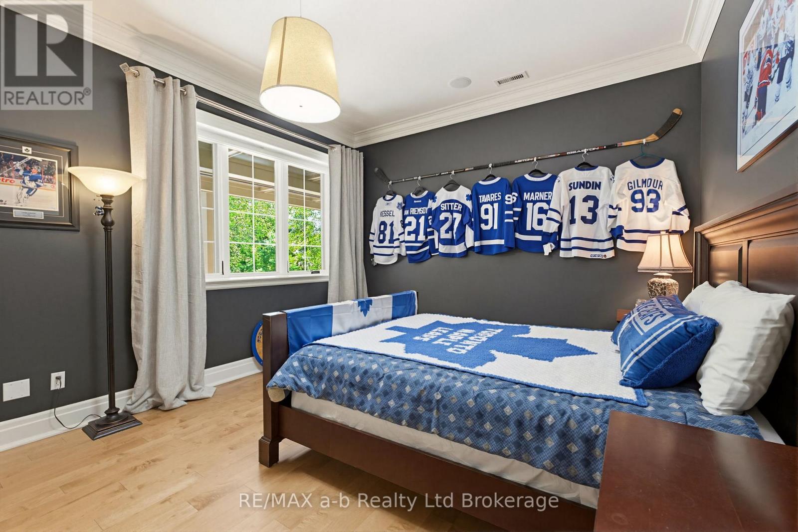44 YEAGER AVENUE - Image 37