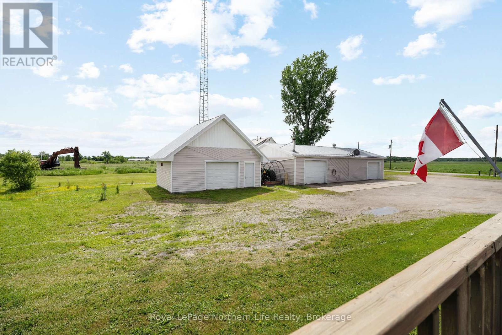845 OLIVIER ROAD - 45