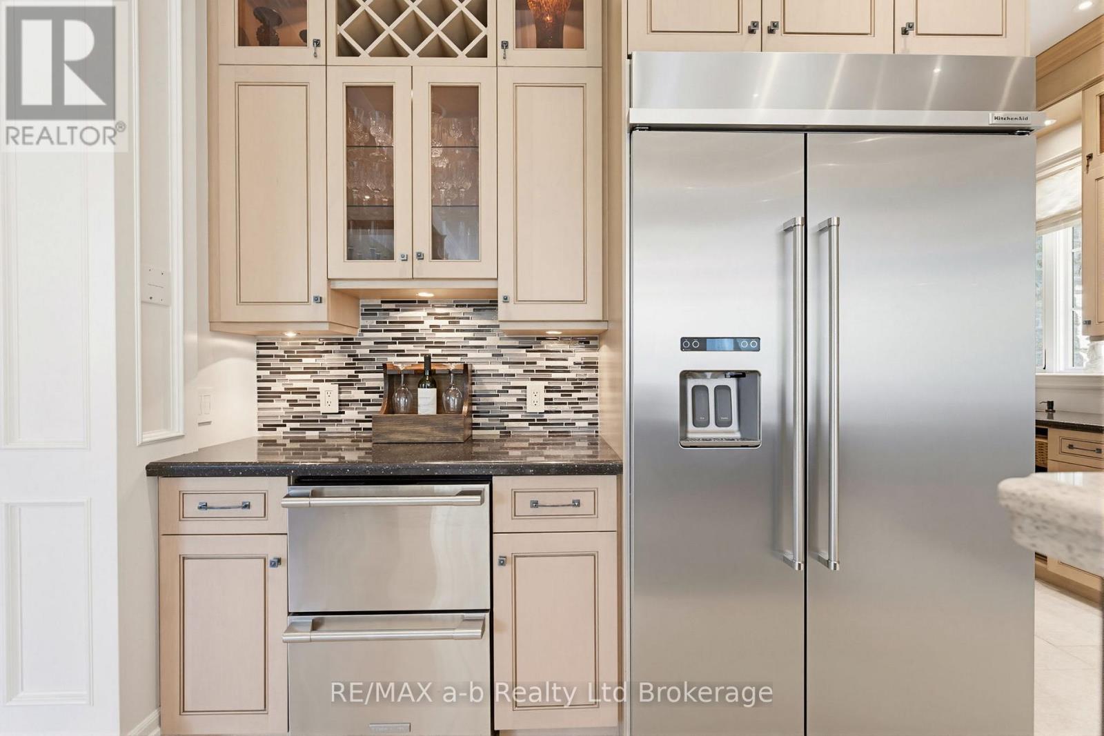 44 YEAGER AVENUE - Image 20