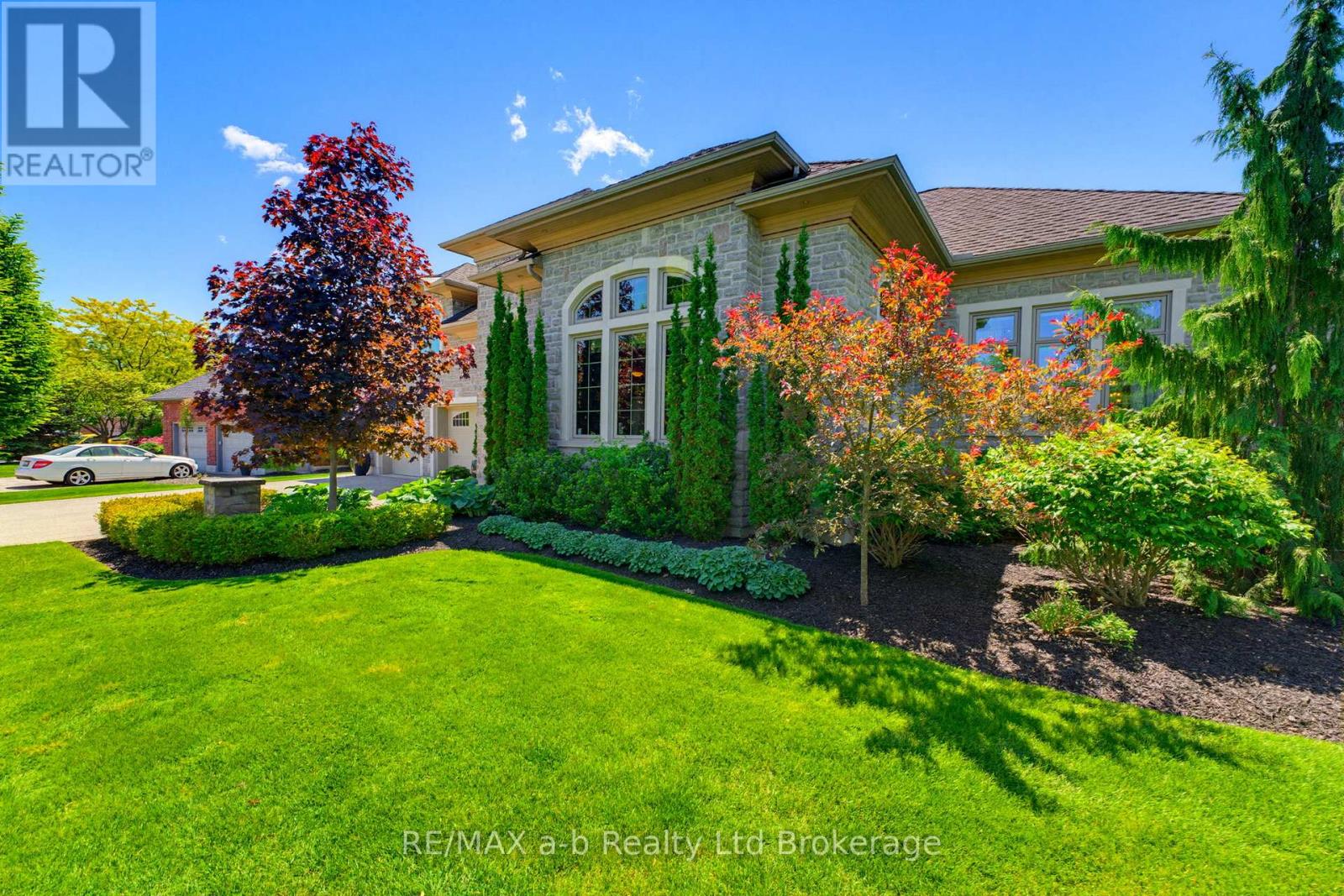 44 YEAGER AVENUE - Image 4