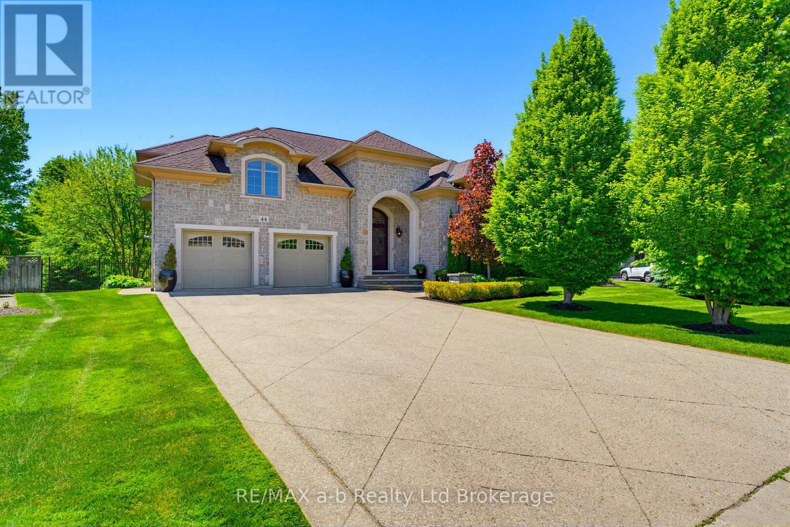 44 YEAGER AVENUE - Image 3