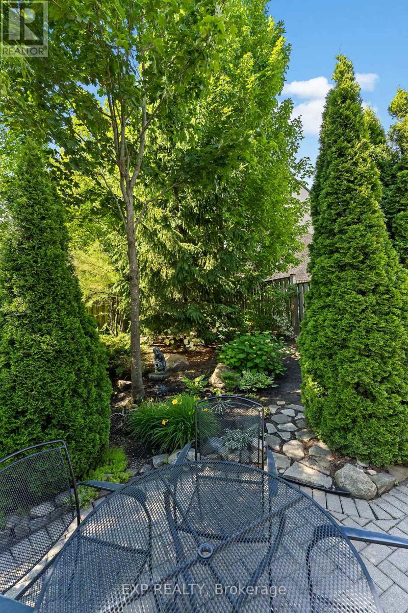 6 CREEKSIDE DRIVE - 41