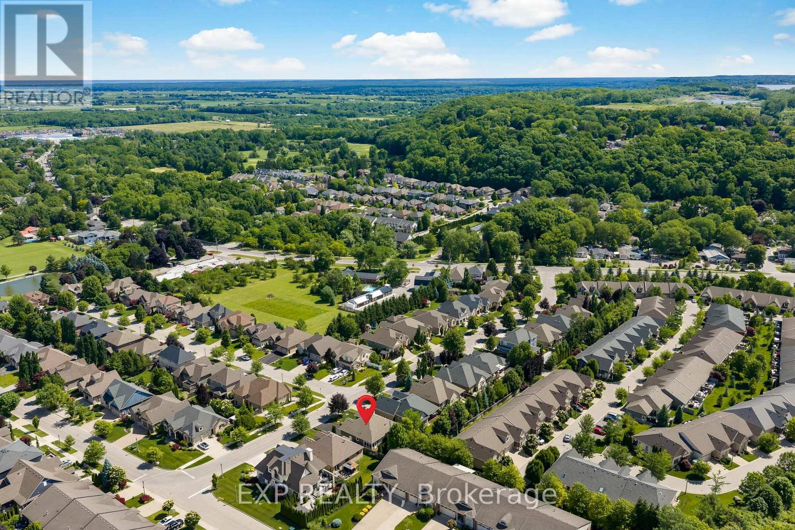 6 CREEKSIDE DRIVE - 47