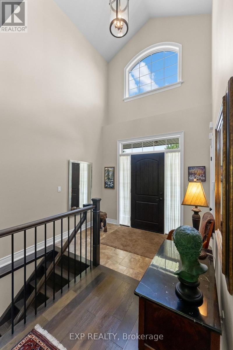 6 CREEKSIDE DRIVE - 5