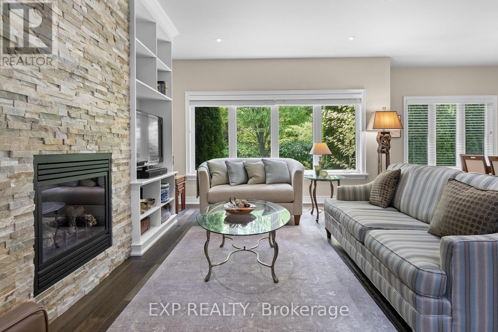 6 CREEKSIDE DRIVE - 7