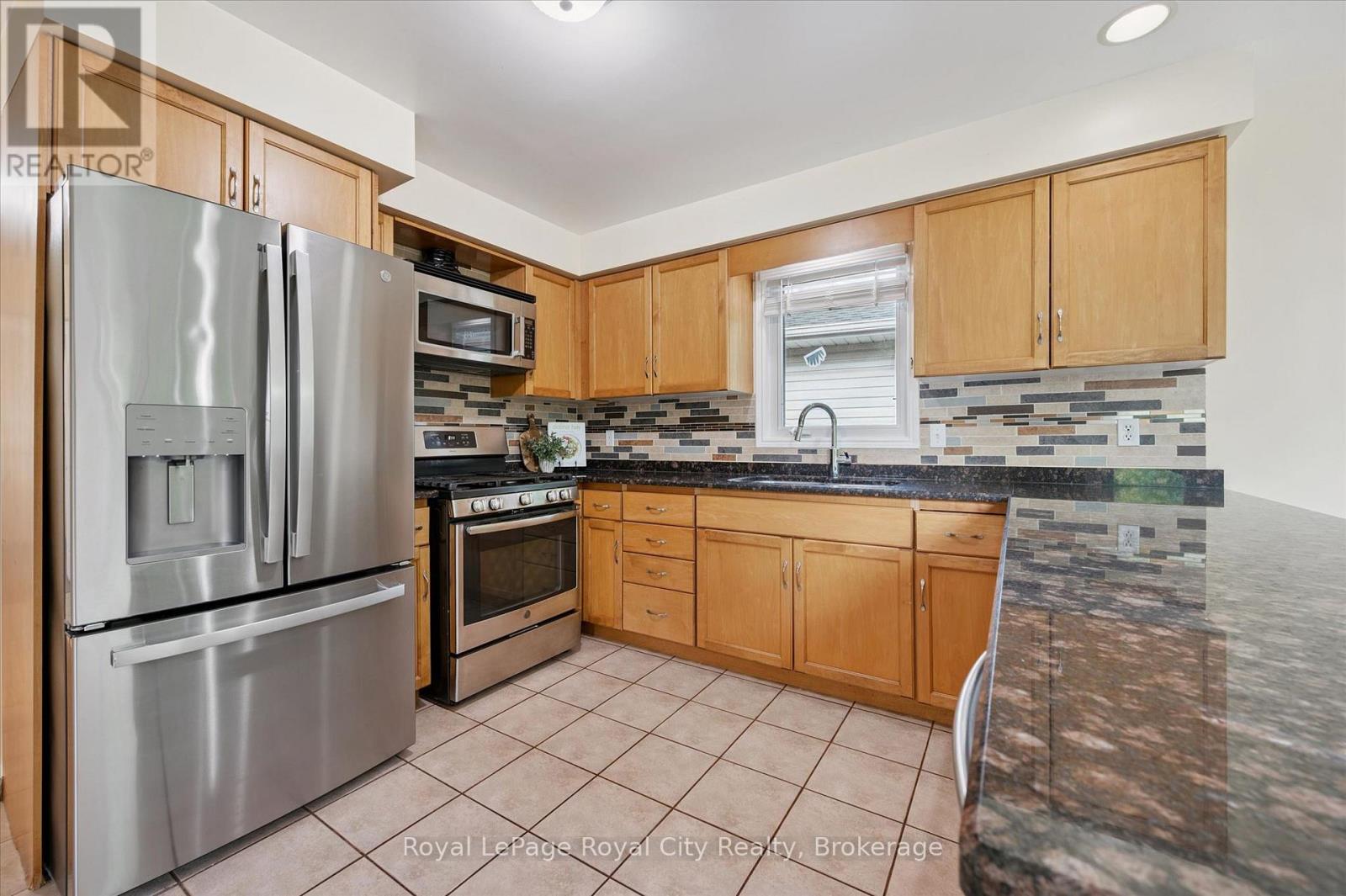 73 WAXWING CRESCENT - 12