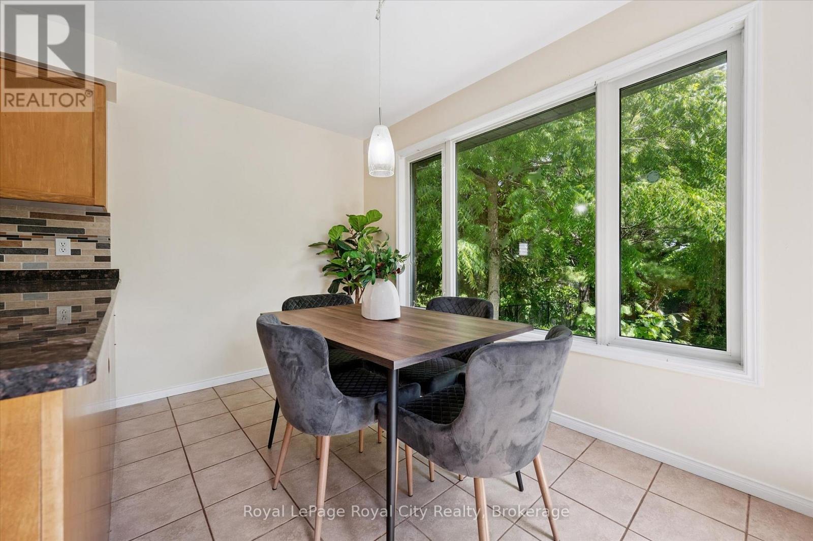 73 WAXWING CRESCENT - 15