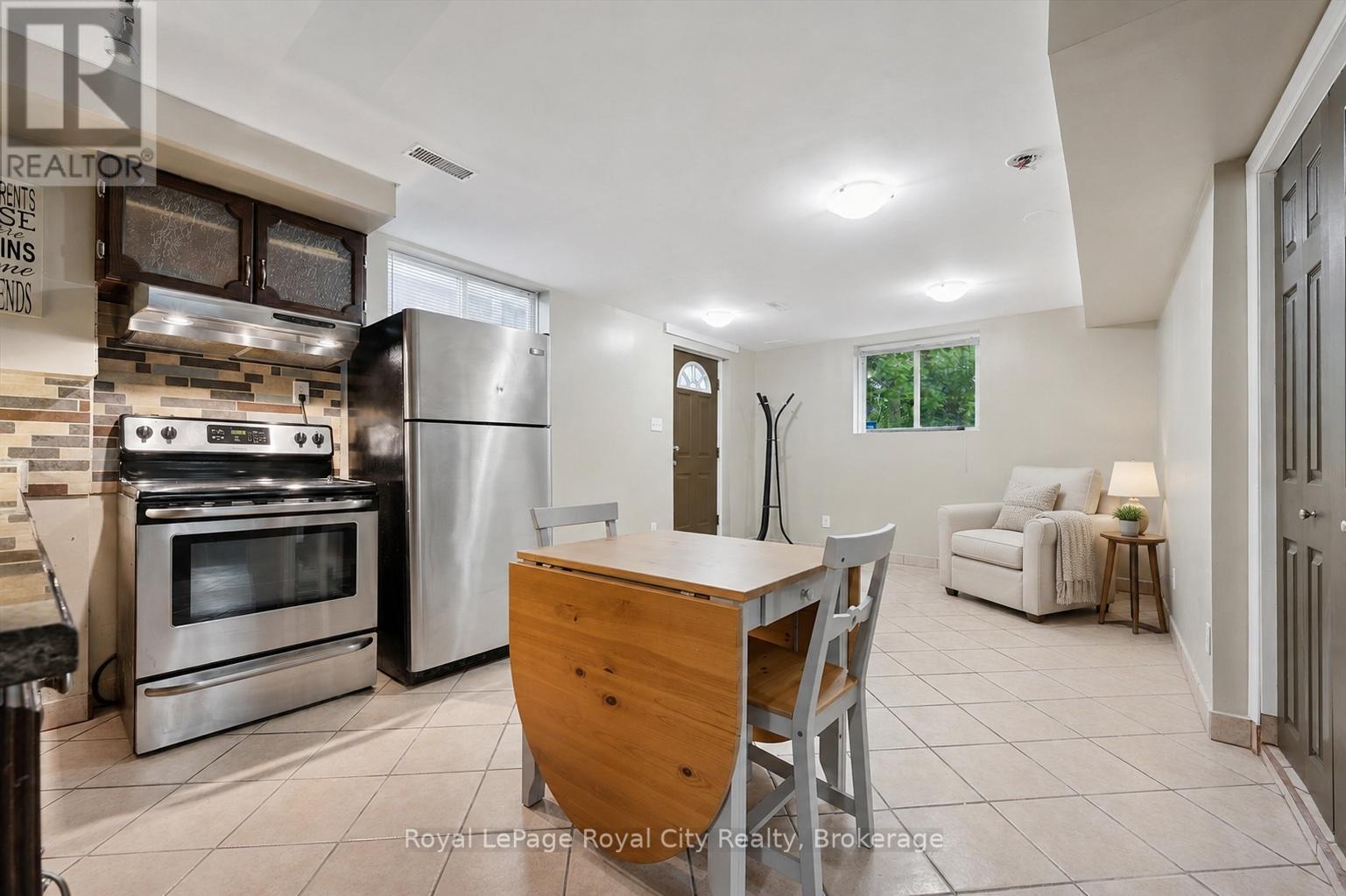 73 WAXWING CRESCENT - 33