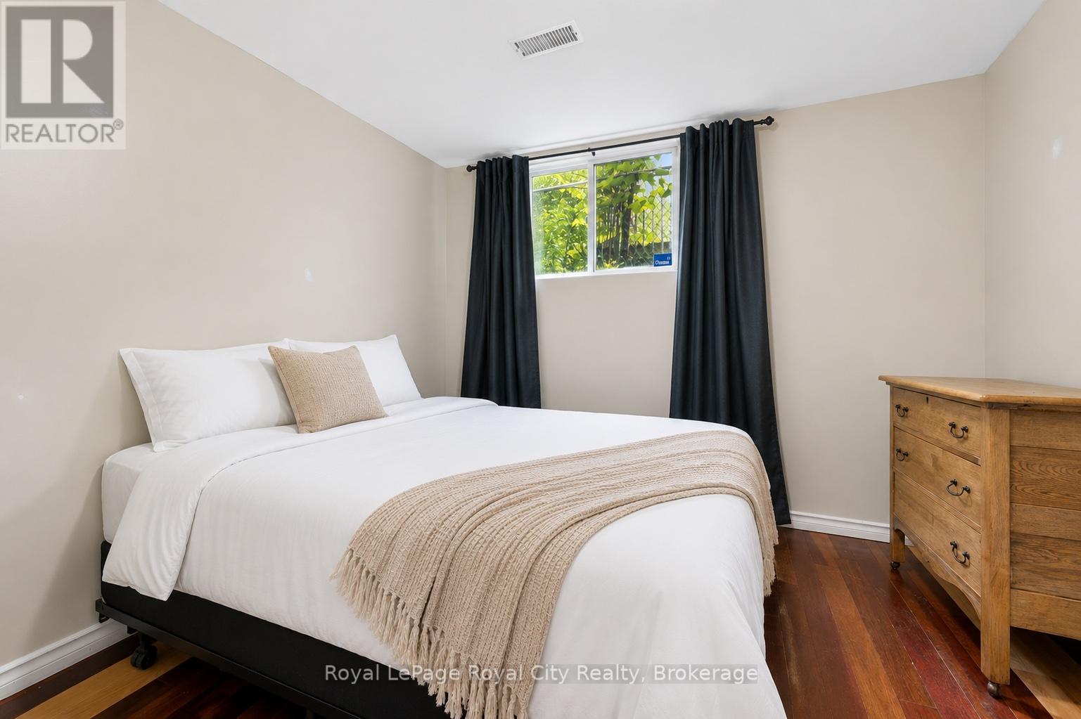 73 WAXWING CRESCENT - 37