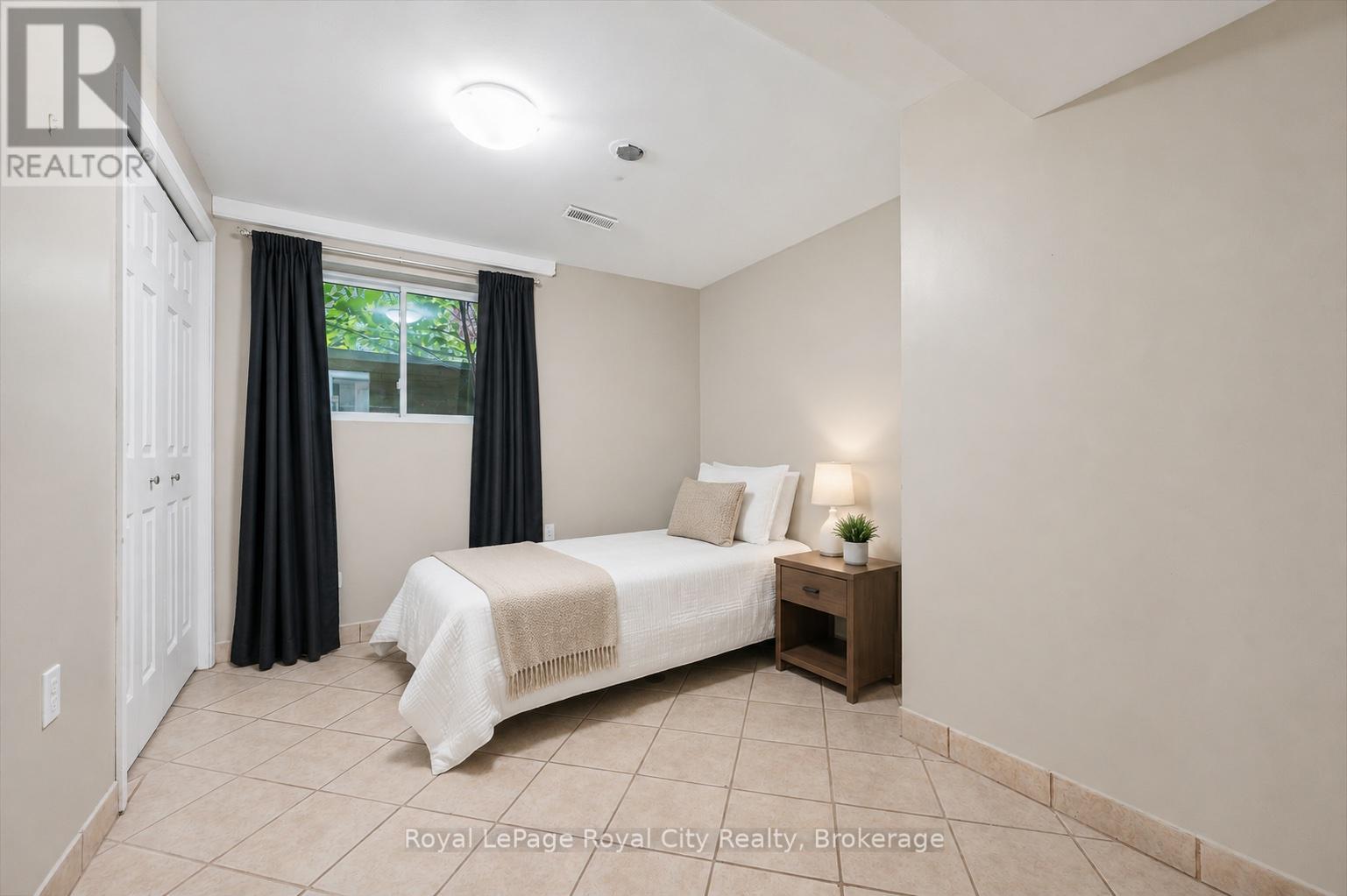73 WAXWING CRESCENT - 38