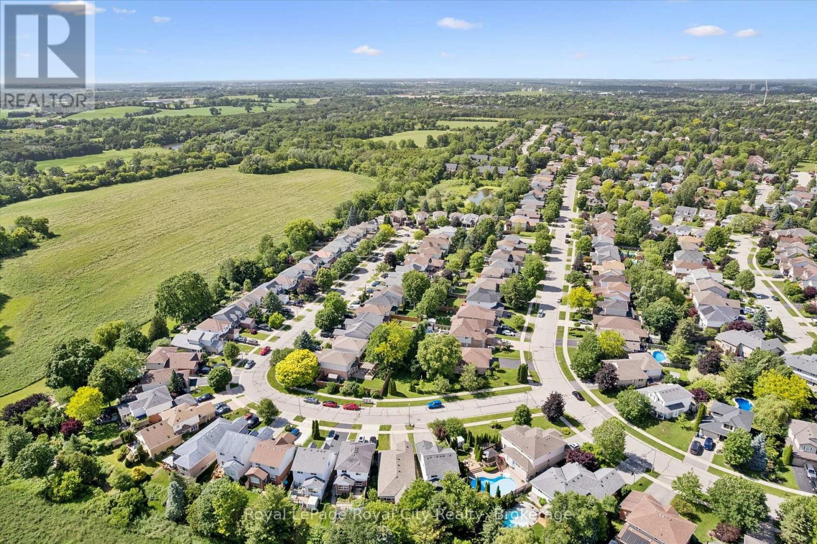 73 WAXWING CRESCENT - 48