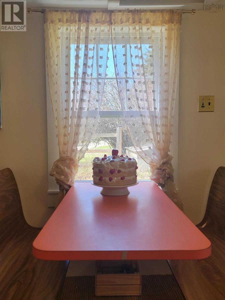 39 Publicover Road - 13