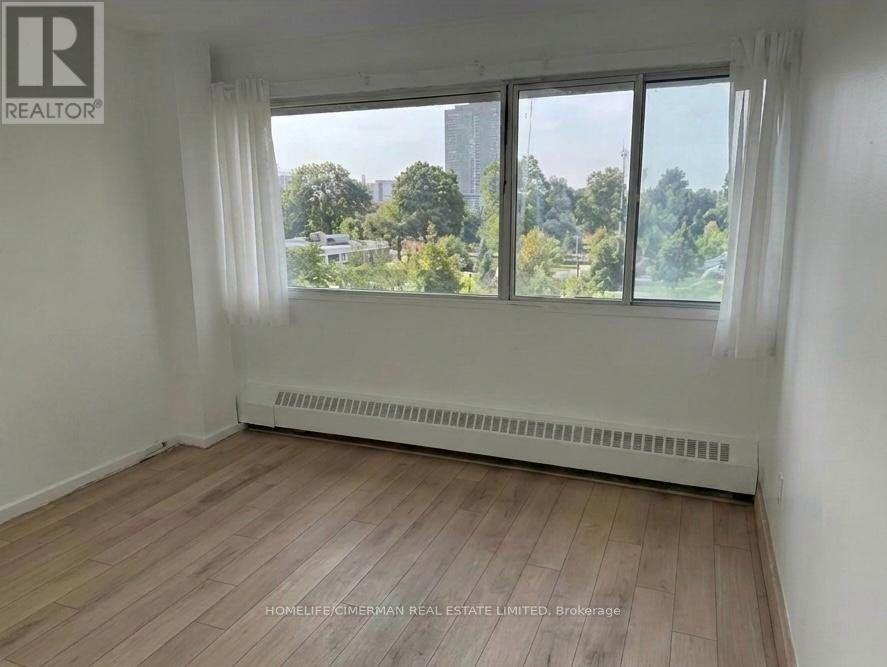 #305 725 DON MILLS ROAD - Image 6
