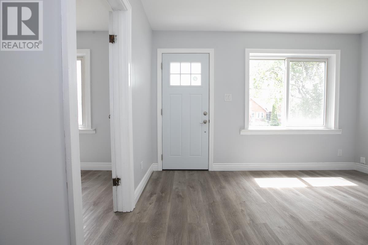 150 Henrietta AVE - 11