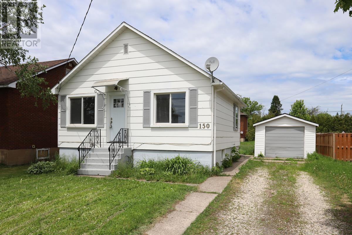 150 Henrietta AVE - 1