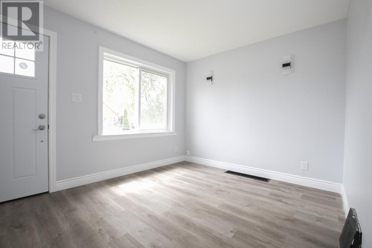 150 Henrietta AVE - 12