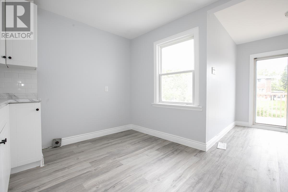 150 Henrietta AVE - 23