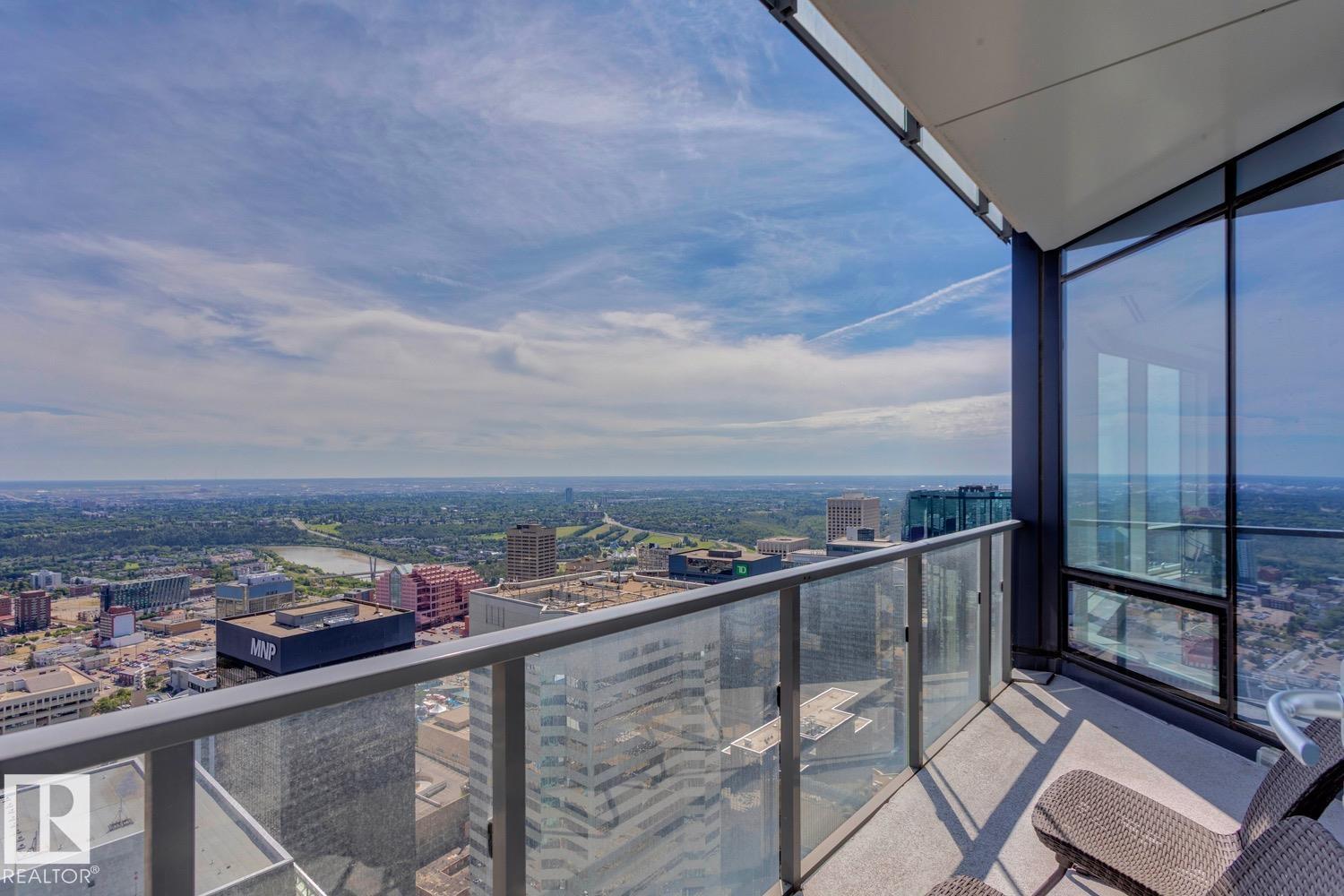 #4602 10360 102 ST NW - 19