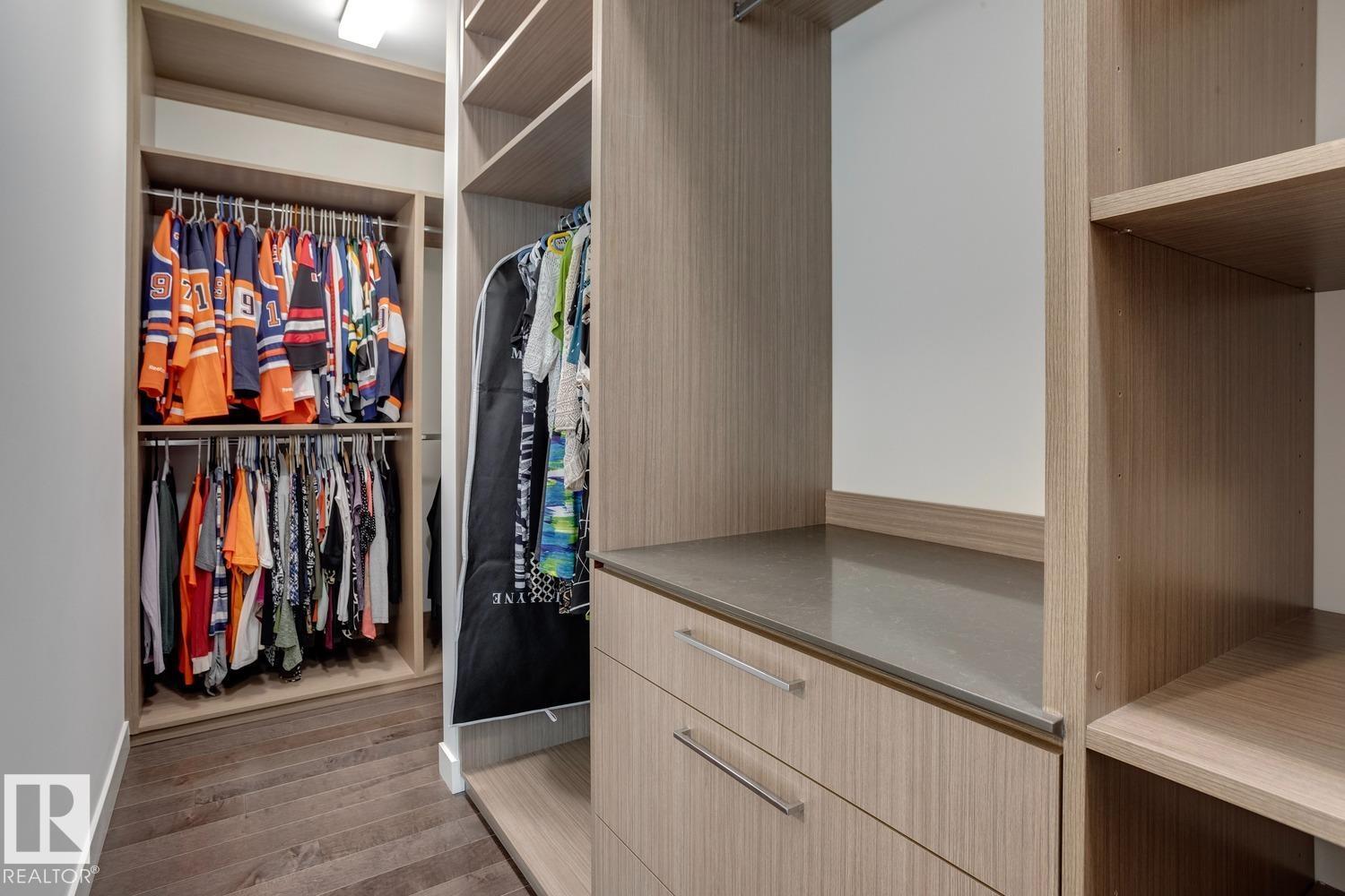 #4602 10360 102 ST NW - 22