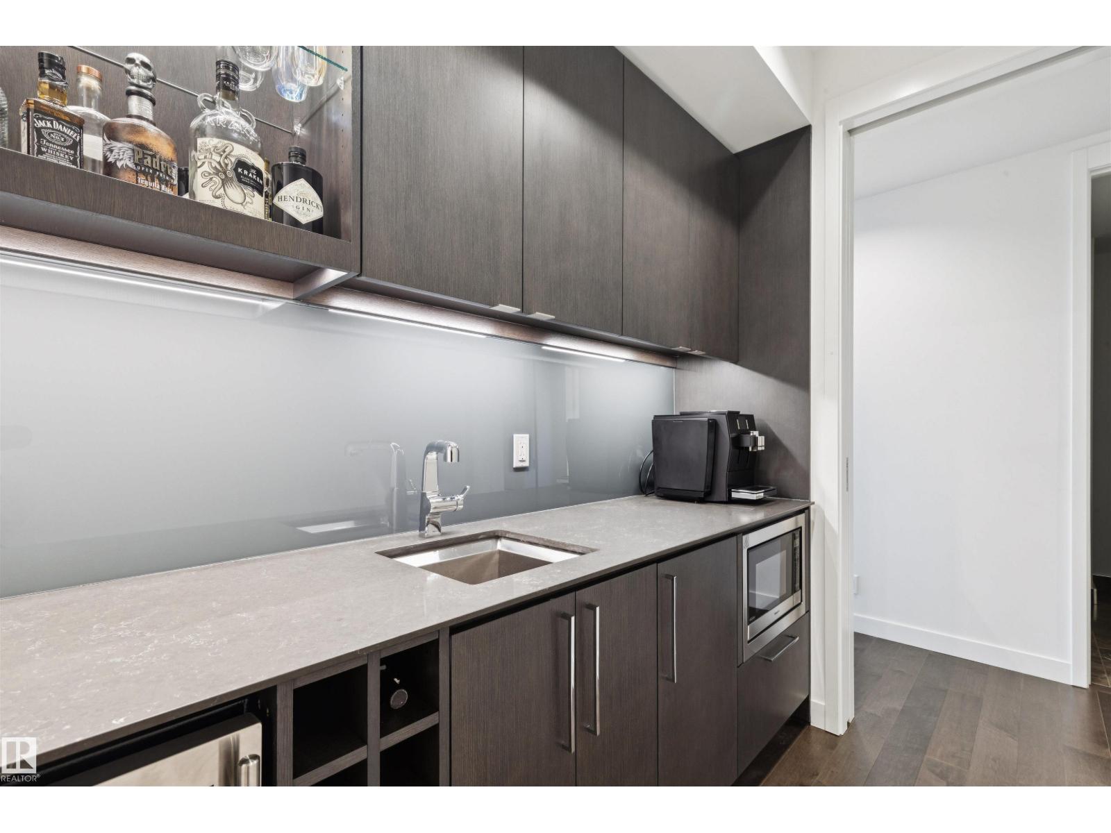 #4602 10360 102 ST NW - 33