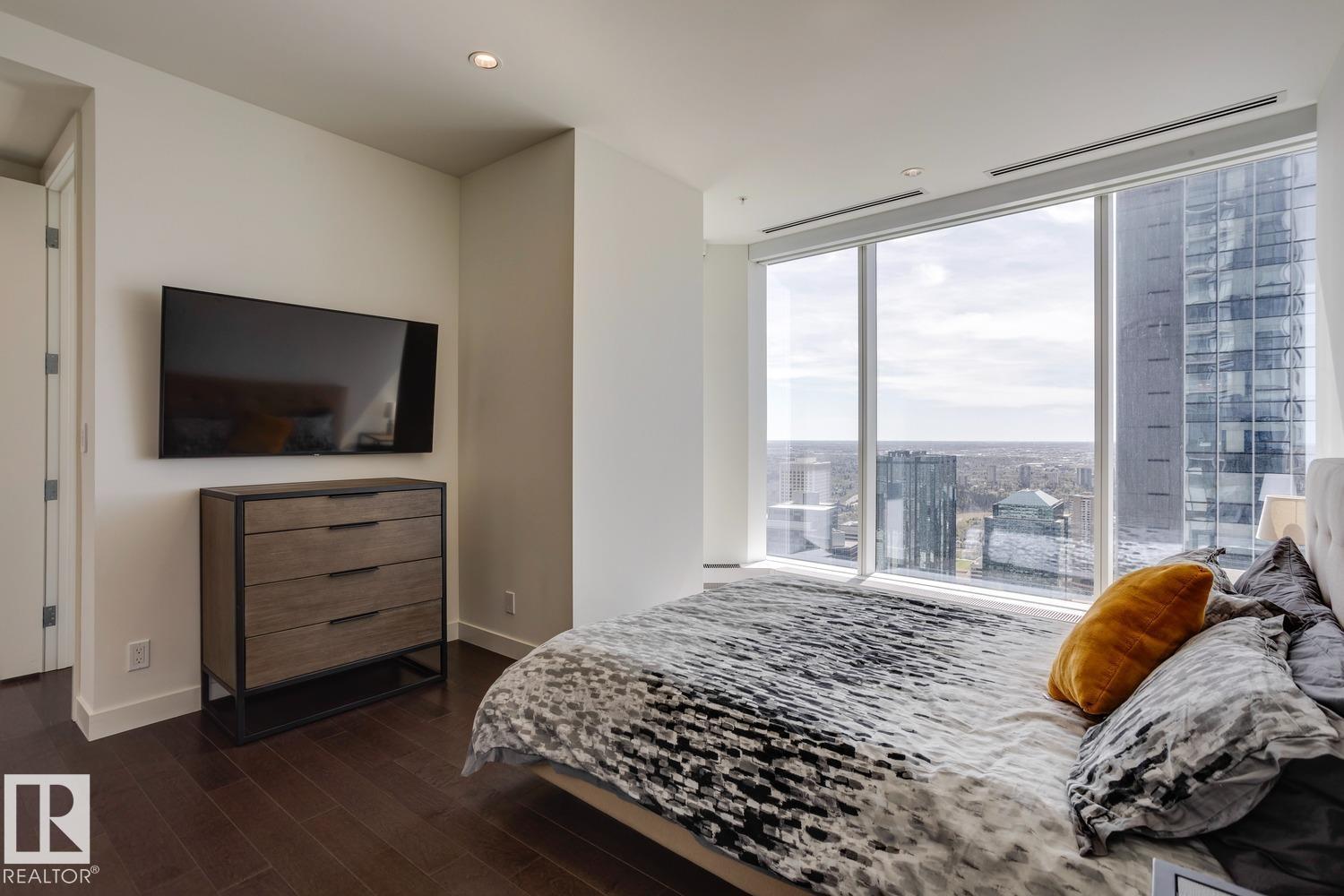 #4602 10360 102 ST NW - 47