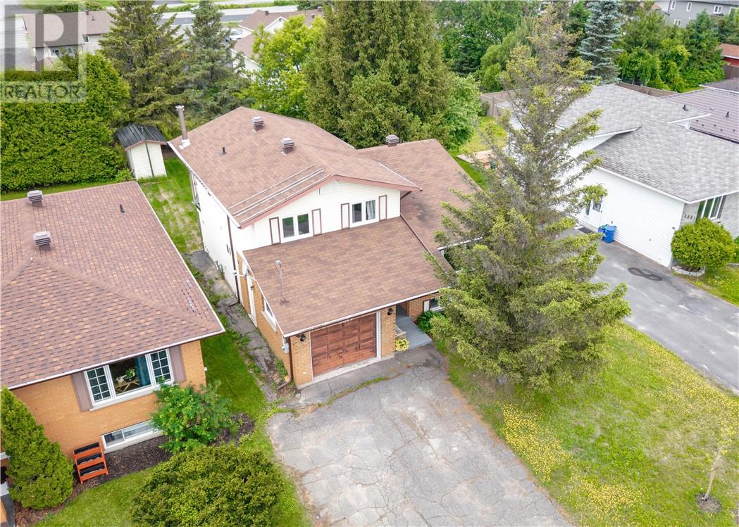 3877 Macmillan Drive - 31