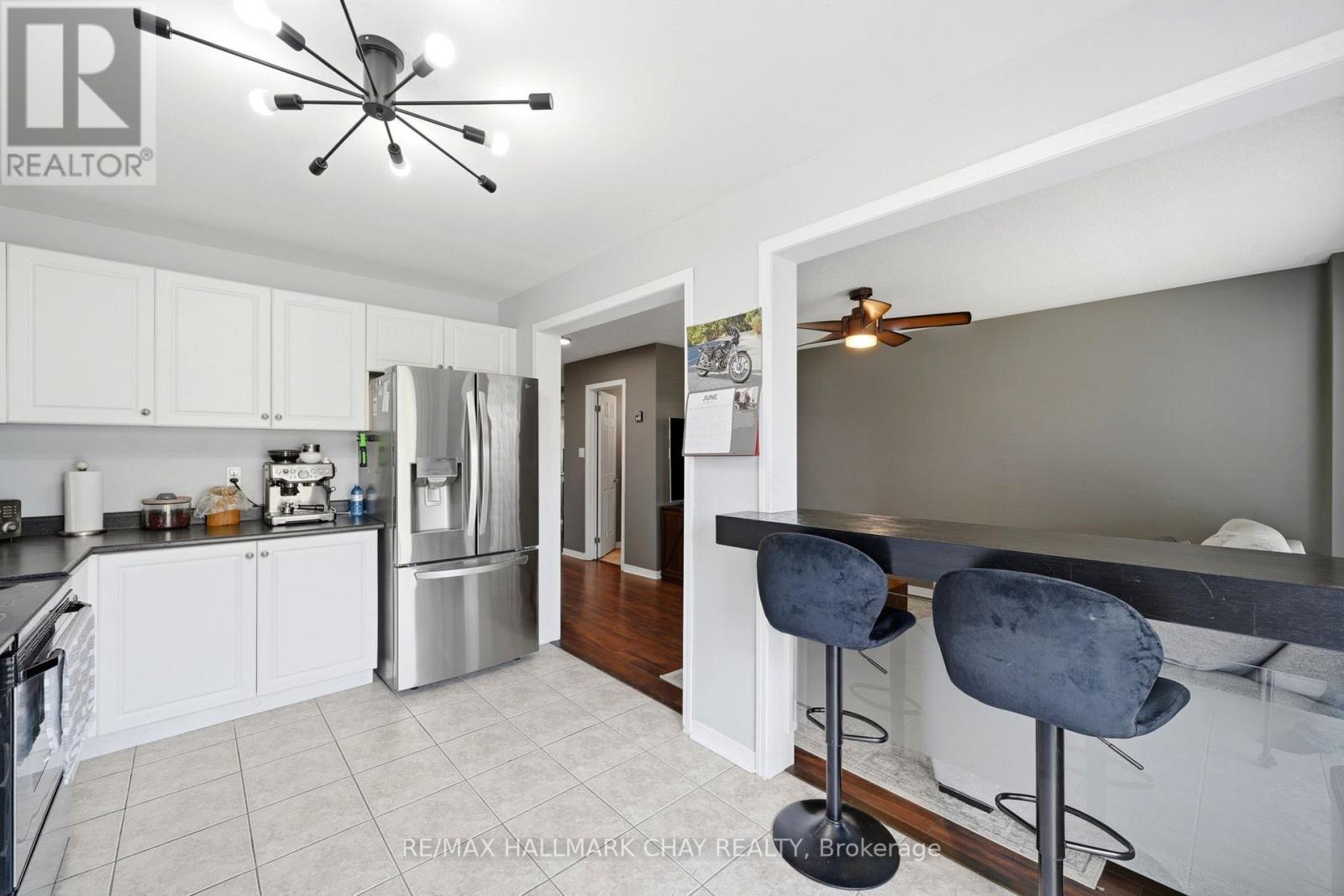 160 STONEMOUNT CRESCENT - 16