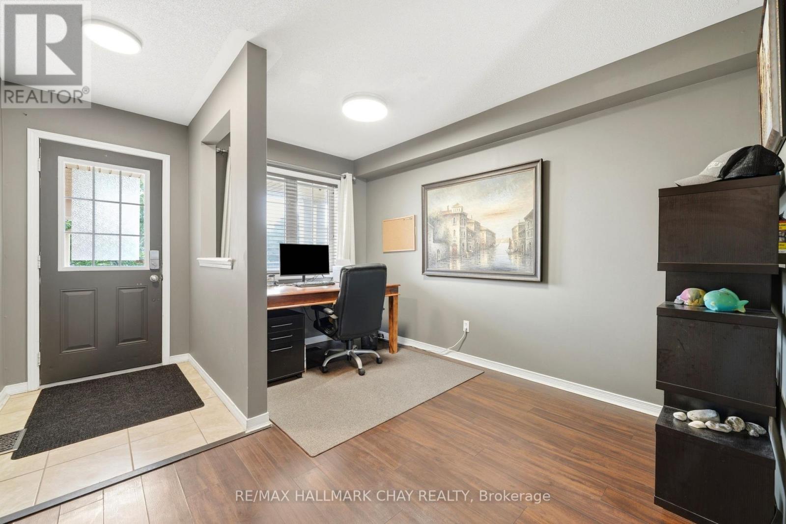 160 STONEMOUNT CRESCENT - 18