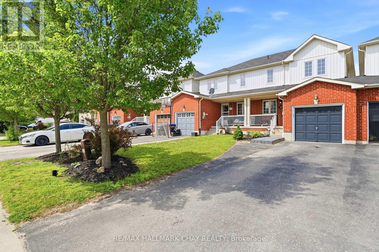160 STONEMOUNT CRESCENT - 3