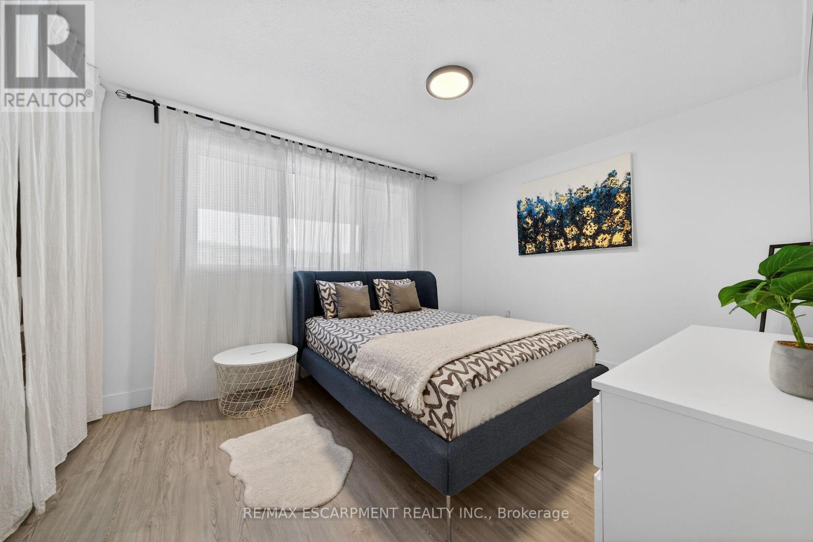 #324 350 QUIGLEY ROAD - 19
