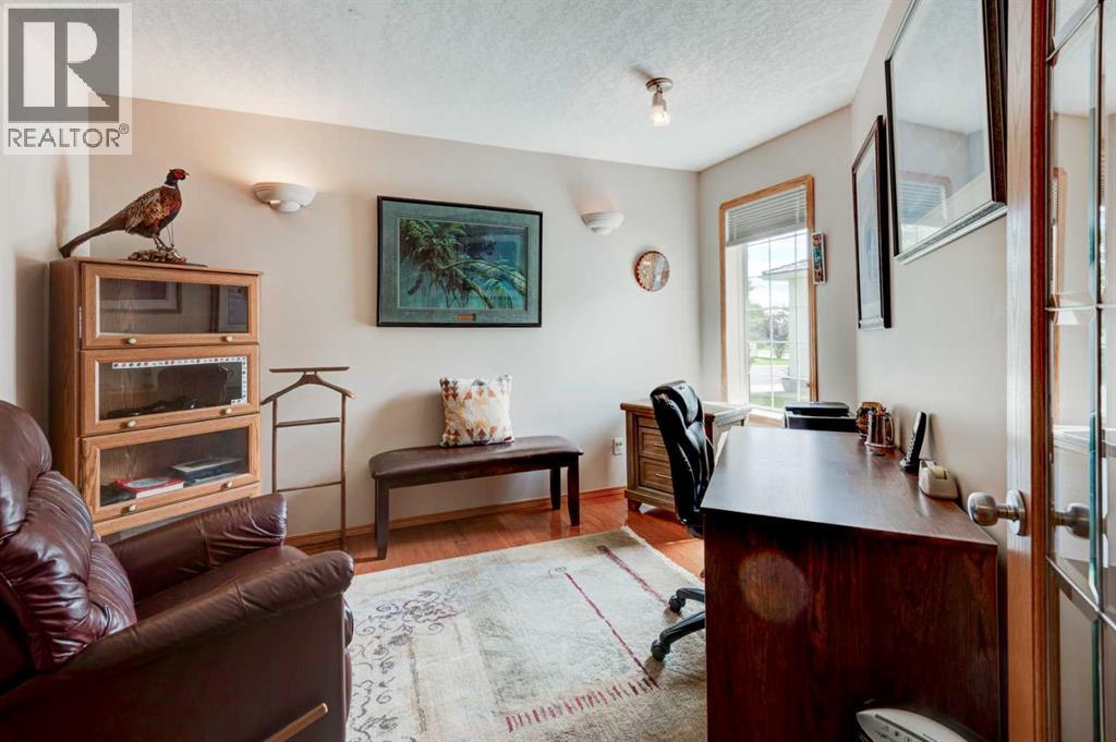 Office/ den