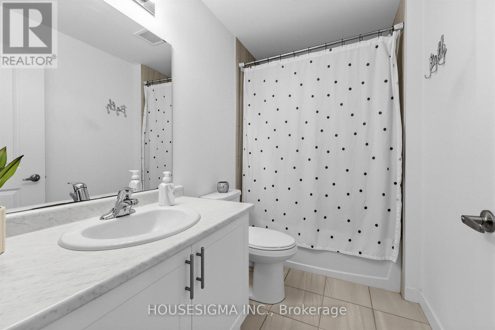 #230 450 DUNDAS STREET E - 21