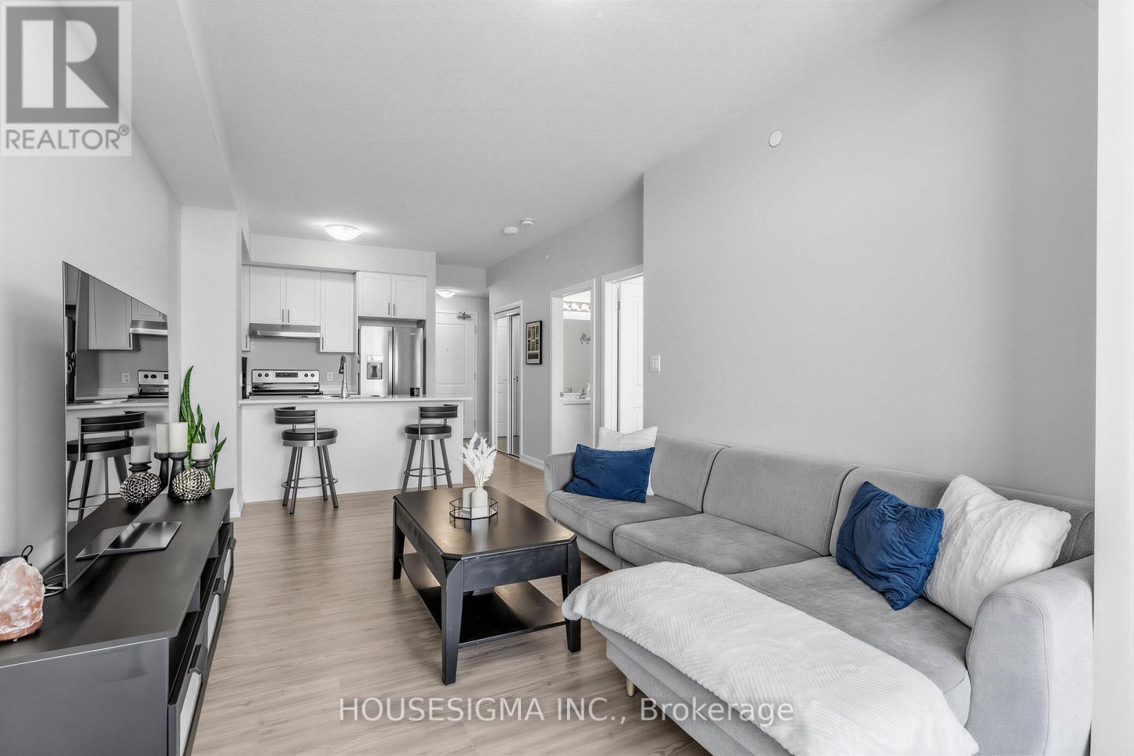 #230 450 DUNDAS STREET E - 17