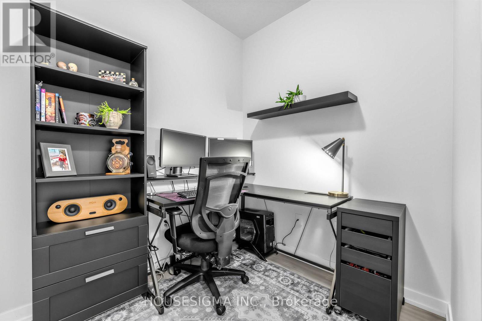#230 450 DUNDAS STREET E - 19