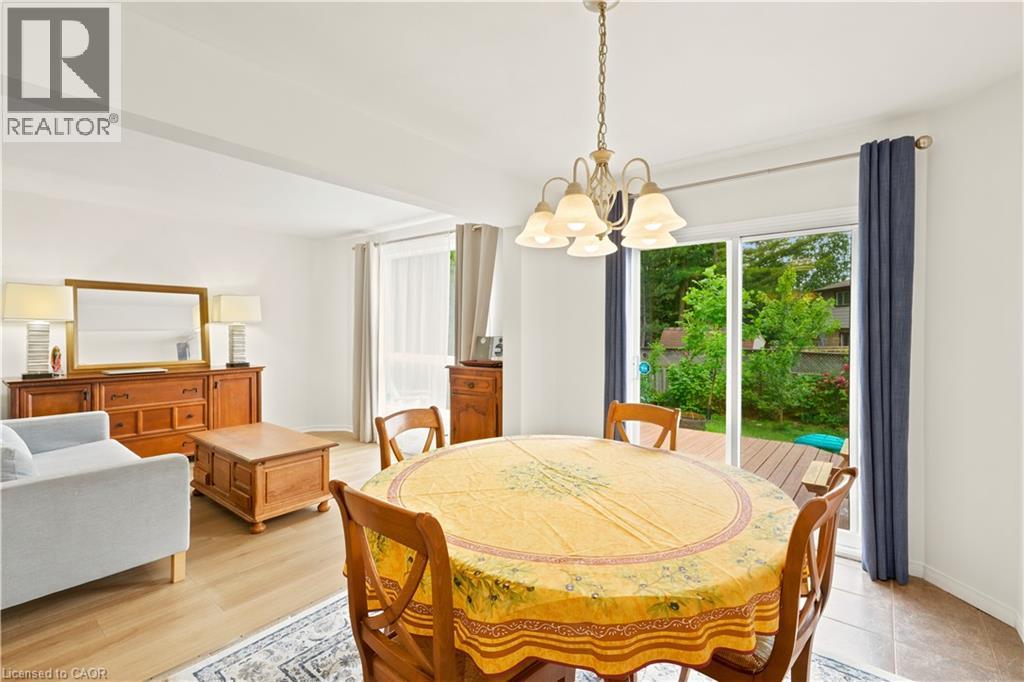 119 ROSSMORE Court - 15