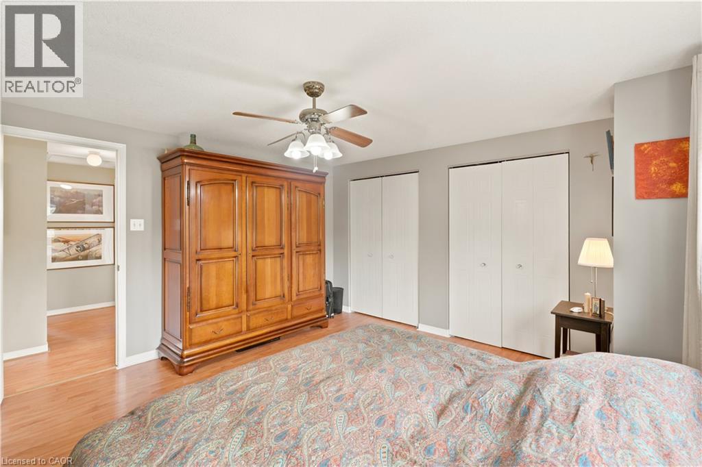 119 ROSSMORE Court - 23