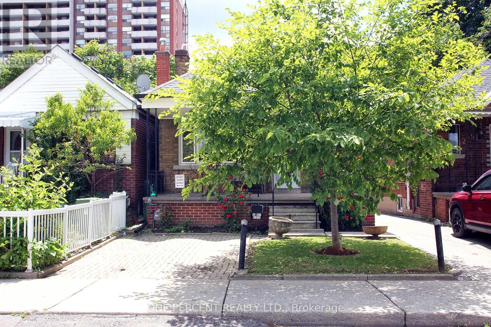 227 LIVINGSTONE AVENUE - 22