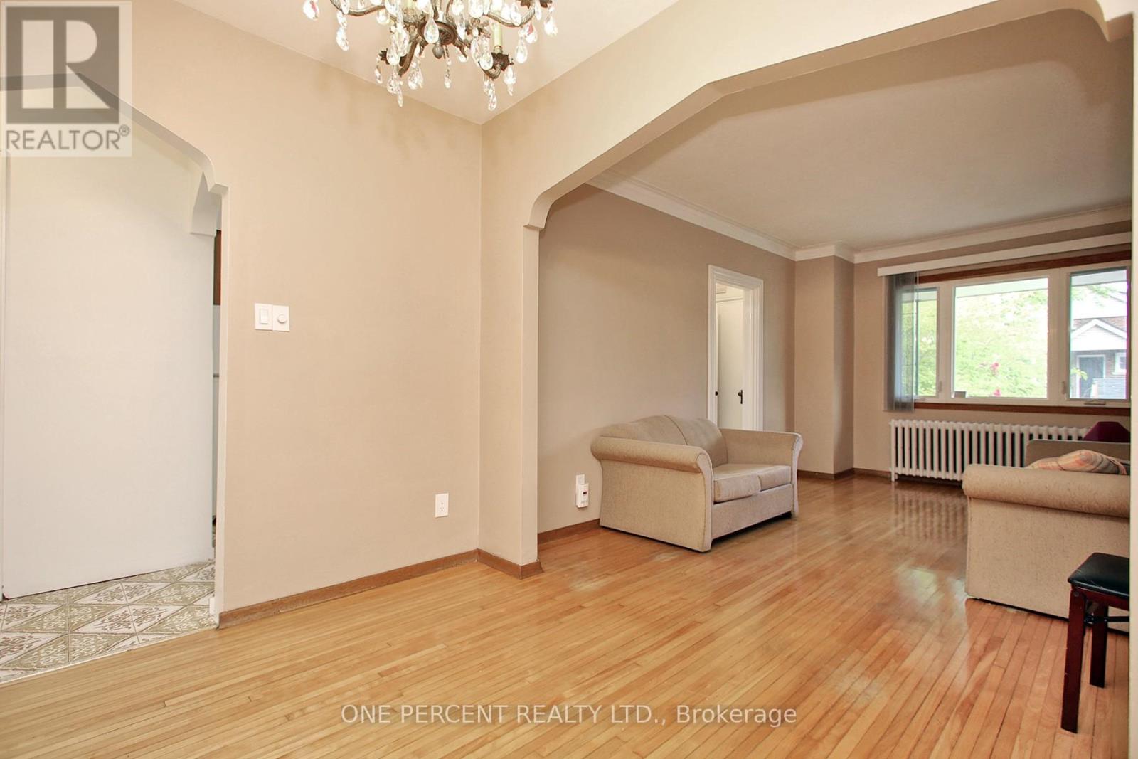 227 LIVINGSTONE AVENUE - 8